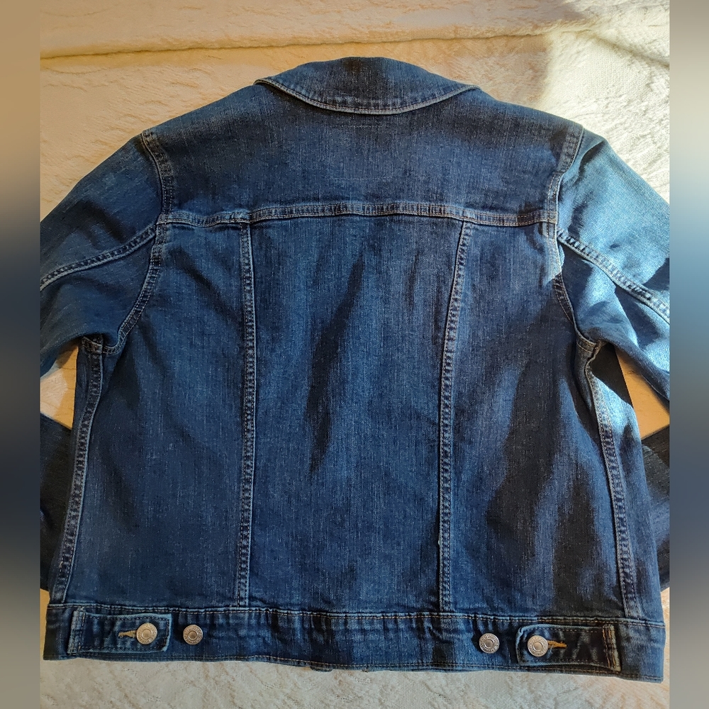 Levi's Jean Jacket, Women's Size L, NWOT - Picture 2 of 7
